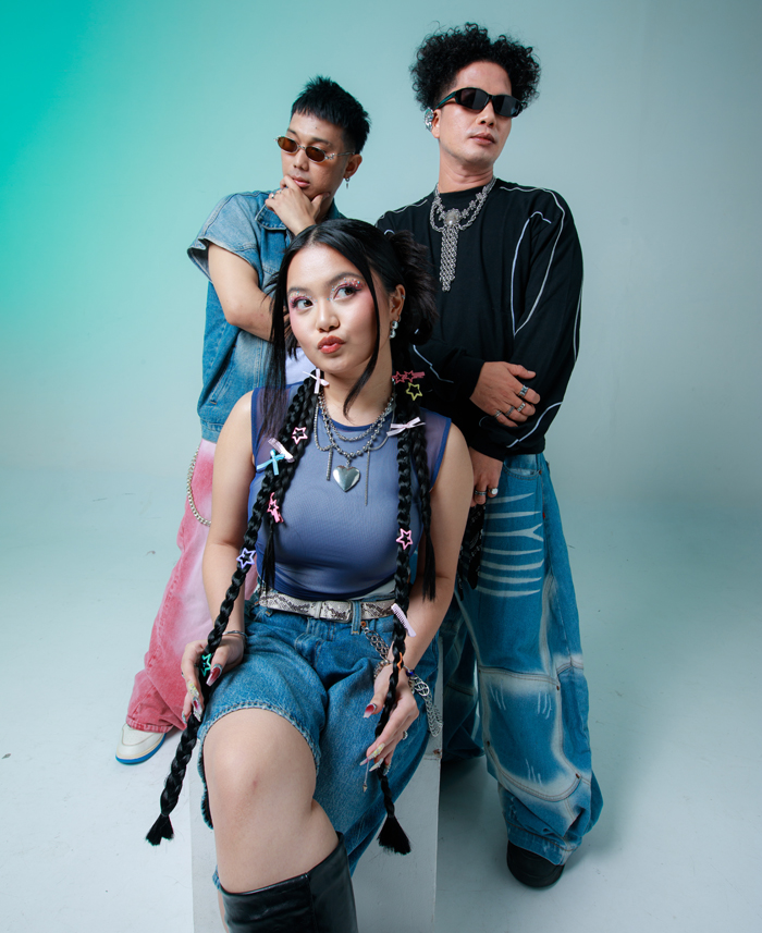 foto dok. Roni Joni, Rycko Ria, dan Naomi Ivo