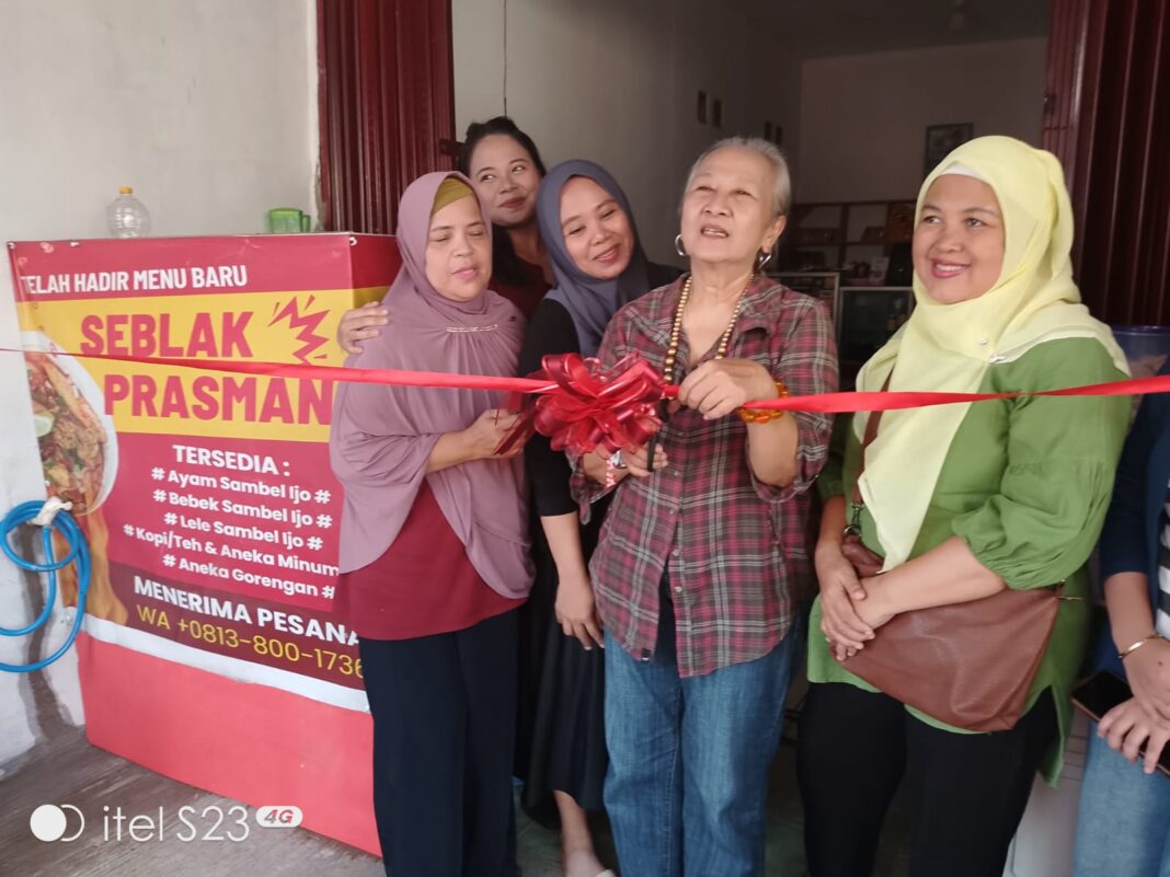 foto dok. kedai seblak prasmanan